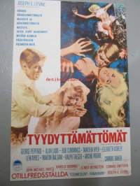 Tyydyttämättömät -elokuvajuliste, George Peppard, Alan Ladd, Bob Cummings, Martha Hyer, Elisabeth Ashley, Lew Ayres, Martin Balsam, Ralph Taeger, Archie Moore