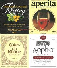 Viinaetiketti , Aperita - Alko 2561, Sophia - Alko 4471, Cotes du Rhone - Alko 4501 ja Rizling - Alko 4971