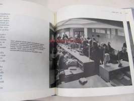 Kansalaisturvaa rakentamassa : Kelan viisi vuosikymmentä 1937-1987