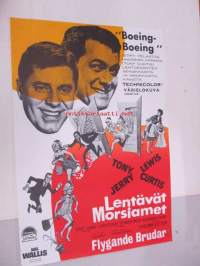 Lentävät morsiamet - Flygande Brudar -elokuvajuliste, Jerry Lewis, Tony Curtis, John Rich