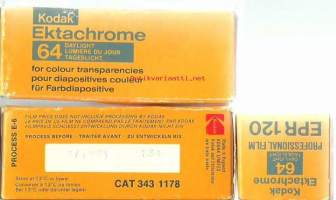 Kodak  Ektachrome 64 EPR 120 - avaamaton filmirulla tuotepakkaus, dev before 12/81
