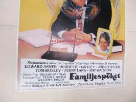 Perheenjäsen kummittelee -  Familjespöket -elokuvajuliste, Edward Asner, Jodie Foster, William Bartman