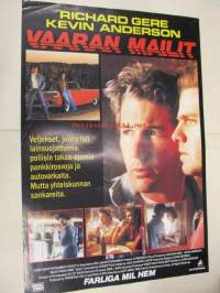 Vaaran mailit - Farliga mil hem -elokuvajuliste, Richard Gere, Kevin Anderson, Gary Sinise