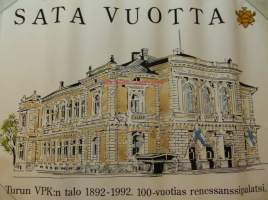 Turun VPK:n talo 1892-1992 , 100-vuotias renesanssipalatsi , koko 50x70  cm