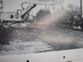 Mannesmann Demag H23C Hydraulic Excavator -myyntiesite