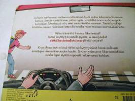 turvallisesti kadun yli  paksut sivut
