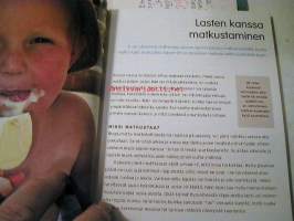 matkoilla  matkustaminen 0-6-vuotiaiden lasten kanssa