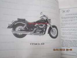 Honda VT750C v,w, VT750C2v,w Parts Catalogue -varaosaluettelo -korjaamokirja
