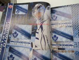 NHL / LNH Hockey 2011-12 Sticker Album / Album D´Autocollants -tarrakirja