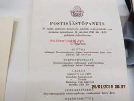 Ruokalistoja, menuja 1930-40 luvuilta noin 20 kpl