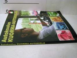 Autokoulun kuorma-autokirja