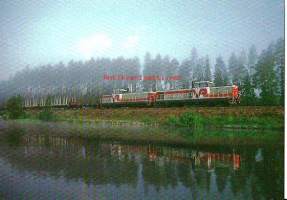 Dieselsähköinen yleisveturi nrot 2812 ja 2811, sarja Dr 16 Tramstech, Tampere 1991 &quot;Iso Vaalea&quot;  veturi juna