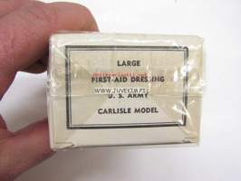 Large First Aid Dressing - US Army Carlisle model -pakkaus
