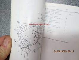 Suzuki GS500MX parts catalogue -varaosaluettelo