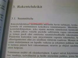 rakenteluleikkikokeilu   järjestettyjen leikkien kokeilu laajalammen perhepuistossa mikkelissä