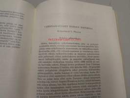 Varsinais-Suomen maakuntakirja 16 (Turun läänin jalkaväkirykmentin perinteet, Turun kaupunginvaakunan väriongelma, Parkkimäki, Ritva Aro, Varsinais-Suomen