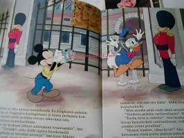 kummituslinnassa  seikkailu englannissadisneyn iloinen tietolukemisto