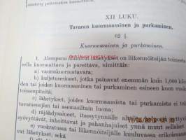 Valtionrautateiden tariffisääntö annettu 23 p:nä toukokuuta 1939 sekä rautatiehallituksen vahvistamat lisämääräykset