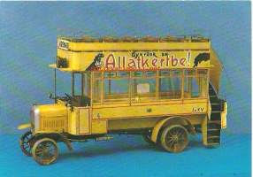 Marta autobusz 1909-30 M 1:5  - linja-auto postikortti