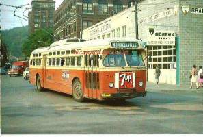 A St Louis trolleybus   - linja-auto postikortti  kulkematon