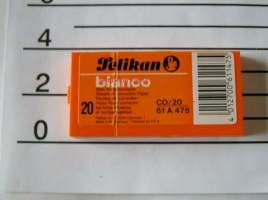 kotelo pelikan blanco   co/20