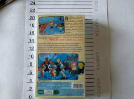 vhs kasetti kilpakenttien kanuunat