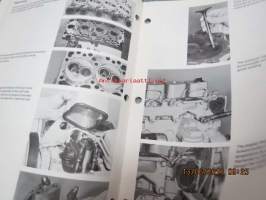 Case Product News - Engines 4-390 Case engine -moottoriuutuksia esite