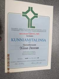 Suomen ammatillisten oppilaitosen liitto / Klaus Stenroos / Kultainen kunniamitali -myöntökirja