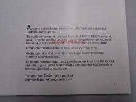 Mercedes-Benz 200D 240D 300D tyyppi 123D -omistajan käsikirja