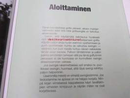 Naisen oma golfkirja