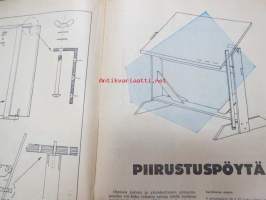 Taitaja 1960 nr 1  aiheita mm. : lennokki, dieselmoottorin rakenneMopot: alle 50 cc. Polkuauton rakennusohjeAvaruuden tutkimus 1960. Jäähyrrän