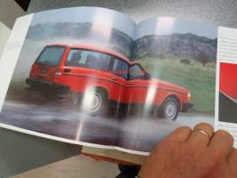 Volvo 240 -myyntiesite, ruotsinkielinen