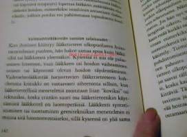 Sängyssä vai kylppärissä. (Arjen etiikkaa)
