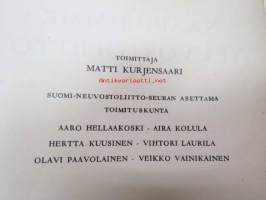 Naapurimme Neuvostoliitto. Kuvitettu tieto- ja lukukirja