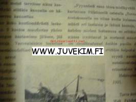 Suomen Kuvalehti 1921 nr 21  ilm. 27. toukokuu 1922. kannessa tasavallan presidentti Ståhlberg. Aukeaman kuvasarjassa  Ståhlberg ottaa vastaan Viron päämiehen