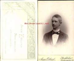 Nuori rusettiherra 1895 - visiittikuva