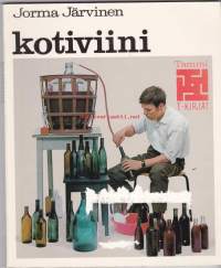 Kotiviini, 1973.  Kotiviinin valmistamiseen voi vähäisellä vaivalla perehtyä kuka tahansa.