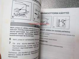 Mariner 2.5, 3.3 perämoottorit -käyttö- ja huoltokäsikirja