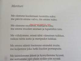 Runoista rakkaimmat - Valikoima suomalaisia runoja