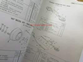 Johnson OMC accessories 1976 Parts book, katso tarkemmat mallimerkinnät kuvasta.
