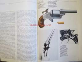 The complete handgun 1300 to the present