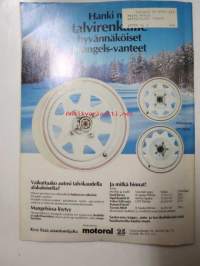 Vauhdin Maailma 1983 nr 10, Jyväskylä, Kremer katuPorsche r5, Formula 1 Itävalta ja Hockenheim, BMW beachbike, SM 125, Ahveniston syyskilpailut, Mantorp Drag