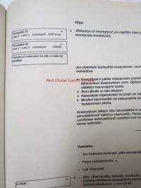Korjausohjeet Audi A3 1997 -Motronic-suihkutus- ja sytytysjärjestelmä (4-syl.) Moottorin tunnus AGN.