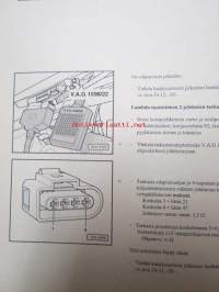 Korjausohjeiden Volkswagen Polo 1995&gt;, Mtronic-suihkutus- ja sytytysjärjestelmä (2-ventt.,rullakeinuvipu), moottorin tunnus, AKK, AKP,ALD,AUC,AUD.