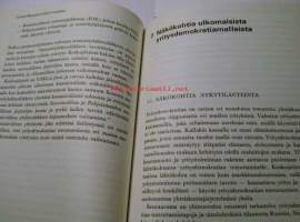 yritysdemokratia :ja tie sen toteuttamiseen