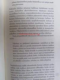 Lottatytöt ja sotilaspojat