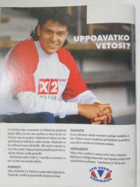 Vauhdin Maailma 1996 nr 2 -mm. Formula 1 maailman kuulumiset, Heavy Metal Bruce Kimmenin sikanopea malmikasa, Enfield Bullet 500 tehty siellä sun täällä, Aarno