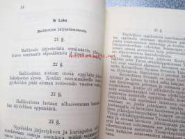 Kertomus Hämeenlinnassa sijaitsevan Kierto- eli pikkukouluopettajaseminaarin perustamisesta ja sen vaikutuksesta vuodesta 1890-1893