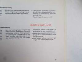 Mercedes-Benz Instructionsbog 1414, 1417 C, 1419 C, 1614, 1617 C, 1619 C, 2219 C. 4 erillistä voitelu- ja rasvauskaaviota-