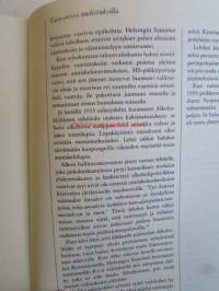 Sanasotaa ja sovittelua. Helsingin Sanomain poliittinen linja itsenäistymisestä talvisotaan
